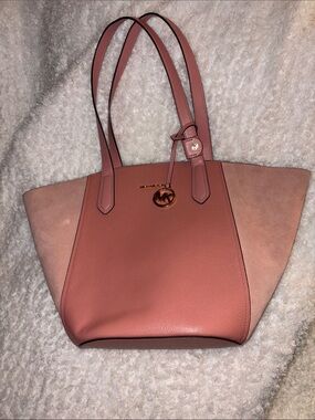 Michael Kors Pink Purse